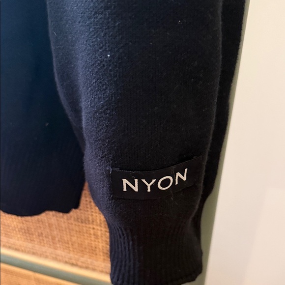 New York or Nowhere (NYON) Black Crewneck Knit Sweater blogger fave, sold out! - Picture 5 of 6